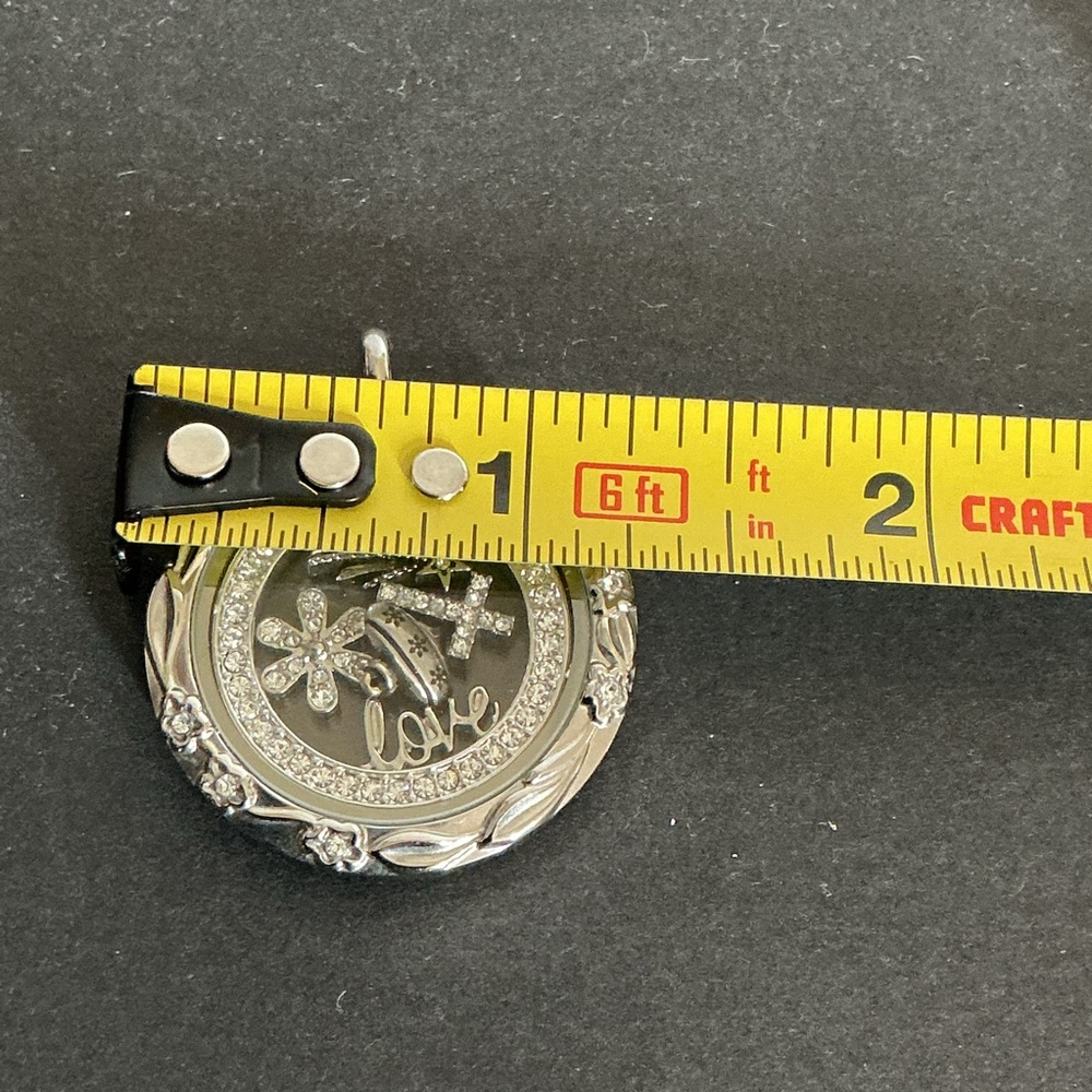 Origami Owl Silver Toned Locket W/ Cross, Love, Flower, Ornament, & Star Charms - Picture 4 of 4
